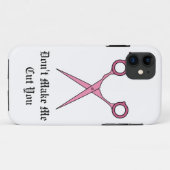 私に切らせます(ピンクの毛の切断のはさみ) Case-Mate iPhoneケース (裏面(横))