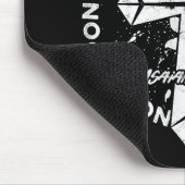 私に対して形成された武器は、信仰を得るものではない マウスパッド (コーナー)