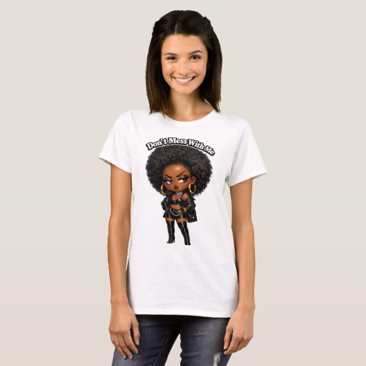 私に手を出すな - 気の強いアフロチビキャラ女王 Tシャツ (正面フル)