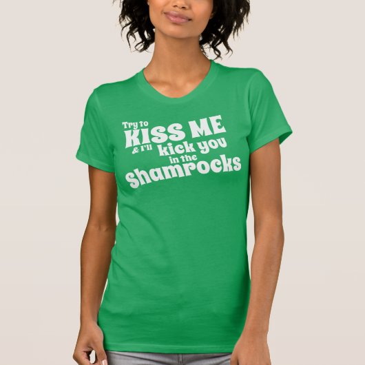 私に接吻することを試みて下さい Tシャツ (正面)