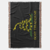 私に歩いてはいけないガッズデン国旗の黒ブランケット スローブランケット (正面縦)