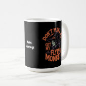 私に猿の魔女を飛んでいる連れおもしろいて コーヒーマグカップ (正面右)