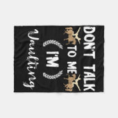 私に話さないImヴォールティング馬車庫 フリースブランケット (正面(横))