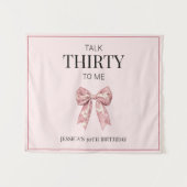 私に30歳の話をするピンクボウ30歳の誕生日パーティー タペストリー (正面(横))