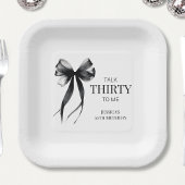 私に30歳を話すブラックシック30歳の誕生日パーティー ペーパープレート