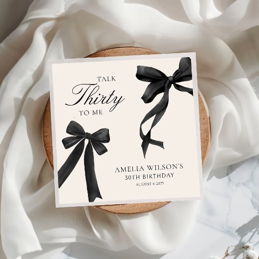 私に30歳を話すブラックボウ30歳の誕生日パーティー スタンダードカクテルナプキン