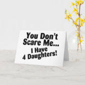 私に4人の娘がいる私をおびえさせません カード (黄色い花)