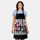 私のおばあちゃん乳がん認識度用ピンク エプロン (着用した状態)