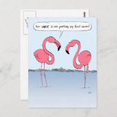 私のおもしろい足をダウンさせるピンクのフラミンゴの漫画 ポストカード (正面/裏面)