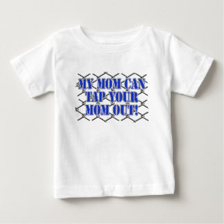私のお母さんはあなたのお母さんを叩かせますことができます! MMAのデザイン ベビーTシャツ