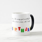 私のお母さんは上質ワインのようです; 彼女は…不安定になるかもしれません モーフィングマグカップ (正面右)