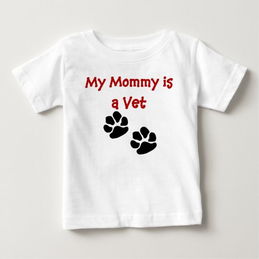 私のお母さんは獣医の乳児のTシャツです ベビーTシャツ (正面)