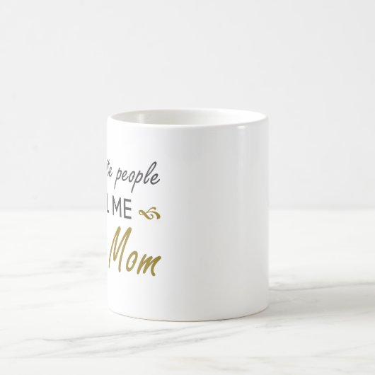 私のお気に入りのな人々は私をお母さんのお母さんのマグと電話します コーヒーマグカップ (中央)