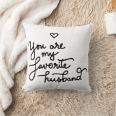 私のお気に入りのな夫のかわいいハートのバレンタインです クッション (ブランケット)