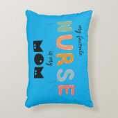 私のお気に入りのナースは私の母バルーンタイポグラフィ アクセントクッション (正面(垂直))