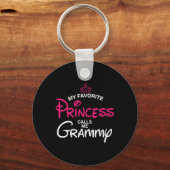 私のお気に入りのプリンセスは私をグラミーの娘ファースと呼ぶ キーホルダー (正面)