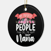 私のお気に入りの民は私をナナ母の日と呼ぶ セラミックオーナメント (左)