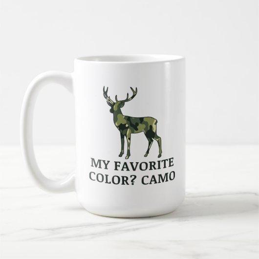 私のお気に入りの色は迷彩柄 | 鹿狩り贈り物 コーヒーマグカップ (左)