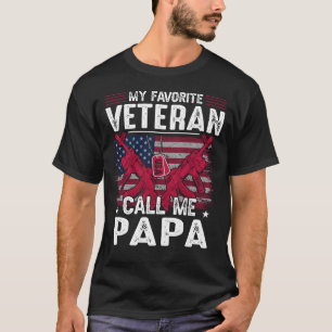 私のお気に入りの退役軍人は私をPAPA退役軍人日と呼ぶ Tシャツ