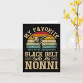 私のお気に入りの黒帯が私をノンニの母の日に呼ぶ カード (黄色い花)