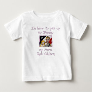 私のお父さんのワイシャツを取るためにここにカスタマイズKayla ベビーTシャツ
