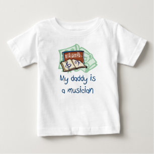 私のお父さんはミュージシャンの乳児のTシャツです ベビーTシャツ