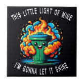 私のこの小さな光は、催涙ガスの火 タイル (正面)