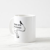 私のぶら下がったクロニーのマグカップと コーヒーマグカップ (正面左)