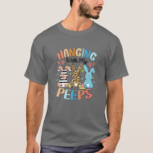 私のぶら下がったピープスのウサギの恋人とイースターの日のループ Tシャツ (正面)