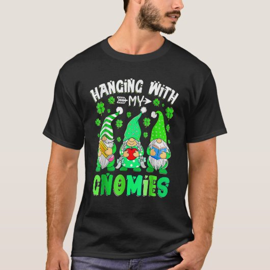 私のぶら下がったGnomiesとの先生格言St patricks Tシャツ (正面)