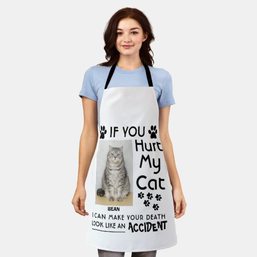 私のもし猫を傷つけたら、死ぬまで足を踏ませられる エプロン (着用した状態)