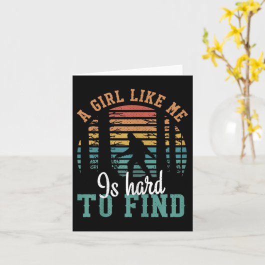 私のような女の子は懸命の大きなおもしろい引用文を見つける カード (黄色い花)