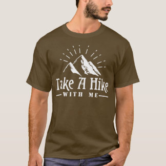 私のアドベンチャーハイキングキャンプでハイキングをおもしろいする Tシャツ