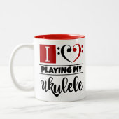 私のウクレレを遊ぶヘ音記号のハートI愛 ツートーンマグカップ (左)
