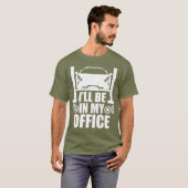 私のオフィスのガレージカーの整備士ギフトに Tシャツ (正面フル)