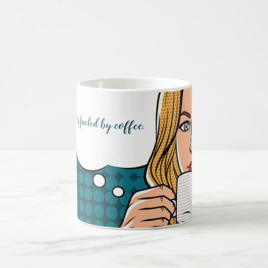 「私のキルティングはコーヒーで沸いている」11オンス。マグ コーヒーマグカップ (中央)