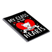 私のクラスは甘いバレンタインのハートでいっぱいだ ノートブック (右側)