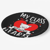 私のクラスは甘いバレンタインのハートでいっぱいだ ペーパープレート (アングル)