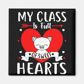 私のクラスは甘いバレンタインのハートでいっぱいだ マグネット (正面)