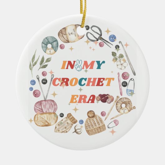 私のクロシェ時代のシャツでは、クラフター母のギフト、クロシェ セラミックオーナメント (正面)