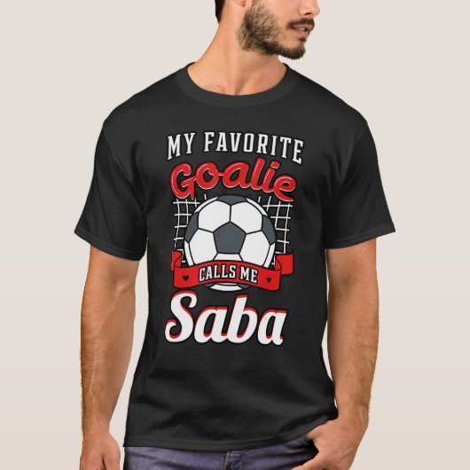 私のゴアお気に入りのリーは私をサバ・サッカー選手グラと呼ぶ Tシャツ (正面)