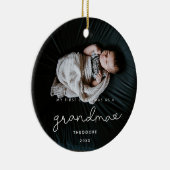 私のシンプル初めてのクリスマスおばあちゃんの写真 セラミックオーナメント (右)