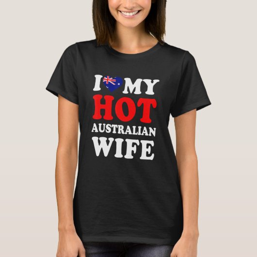 私のセクシーなオーストラリア人妻が大好き ファニーハズバンドギフト Tシャツ (正面)