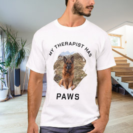 私のセラピストは犬の手の写真を持っている Tシャツ