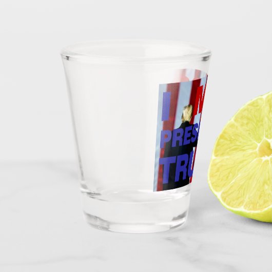 私のト恋しく思ランプ大統領 ショットグラス (左)
