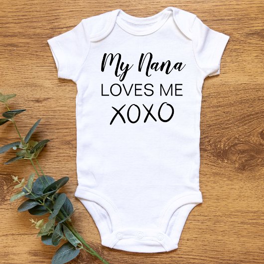 私のナナは私のかわいい祖母の赤ちゃんシャワーが大好き ベビーボディスーツ