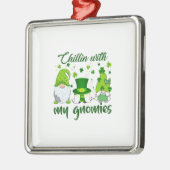 私のノミーとチリ メタルオーナメント (左)