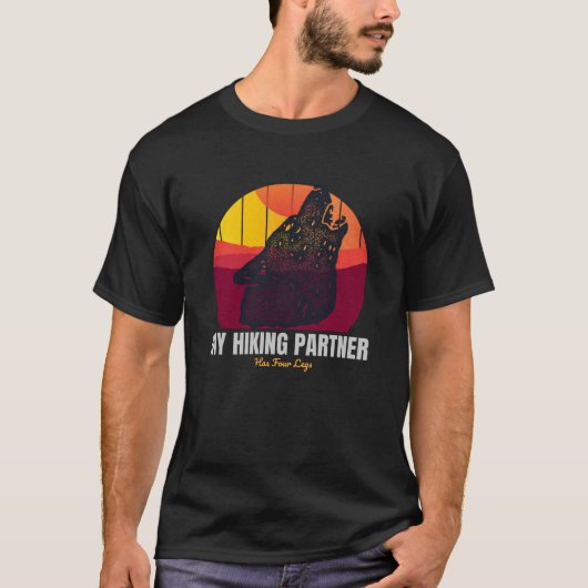 私のハイキングパートナーは四本足 Tシャツ (正面)