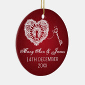 私のハートの赤へのエレガントな結婚式の引き出物の鍵 セラミックオーナメント (右)