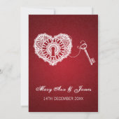 私のハートの赤へのエレガントな結婚式の鍵 招待状 (裏面)